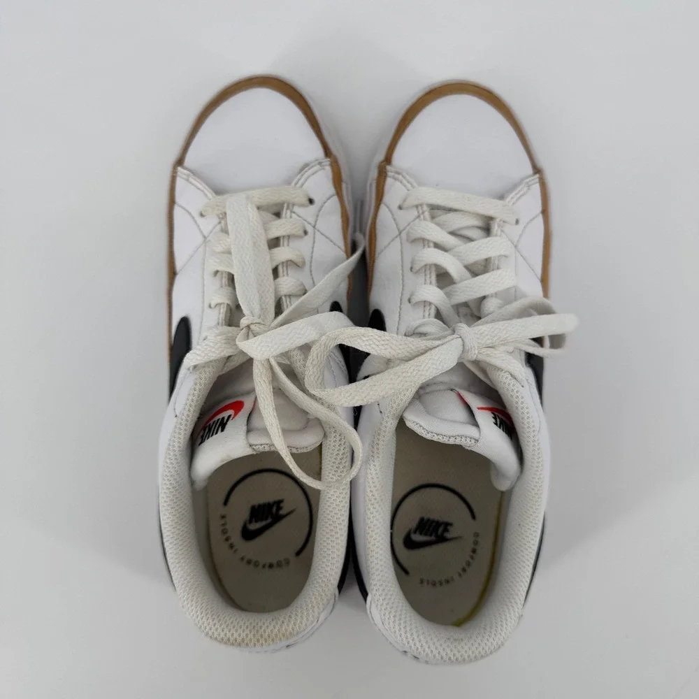 Nike Court Royale 2 Low CU4149-102‎ White Black Gum Women's Size 6 Leather Shoes